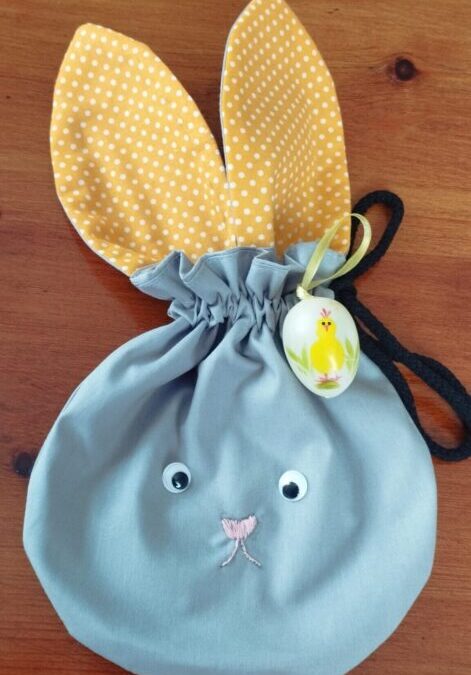 Húsvéti tojás gyűjtő, nyuszis tasak