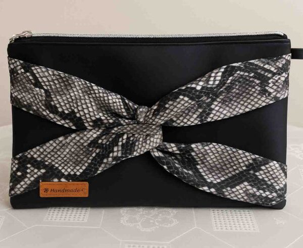 pinton mintás kézitáska